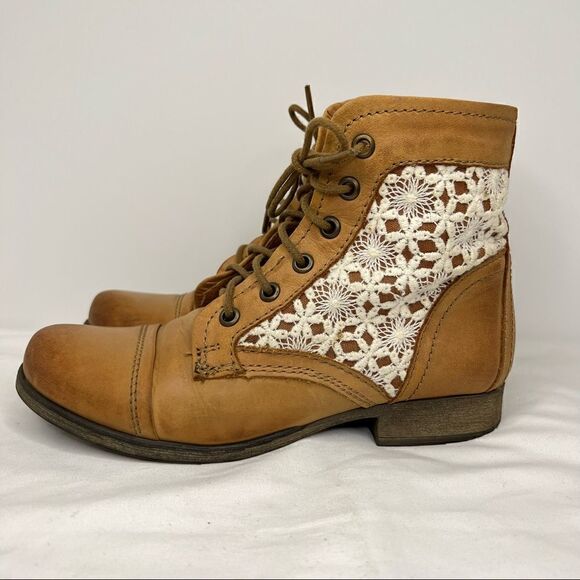 EUC ✨ Steve Madden Thundr-C Cognac Multi Crocheted Lace-Up Ankle Boots 5.5 - Picture 3 of 9